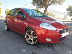 Granate Usado 2007 Fiat Grande Punto Dynamic Utilitario | 2800 € (Precio justo)