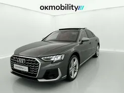Plateado Usado 2022 Audi S8 Berlina | 94.900 €