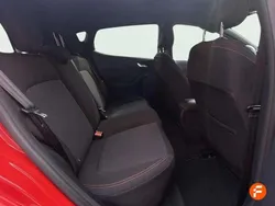 Rojo Usado 2022 Ford Fiesta Trend+ Utilitario | 15.990 € (Un poco caro)