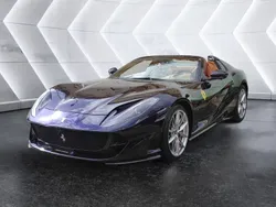 Azul Usado 2021 Ferrari 812 Descapotable | 400.000 €