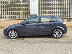 Azul Usado 2006 Opel Astra Cosmo Berlina | 4900 € (Precio justo)