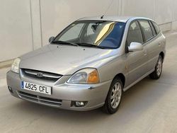 Gris Usado 2003 Kia Rio Utilitario | 1990 €
