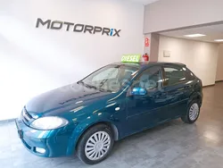 Azul Usado 2009 Chevrolet Lacetti CDX Berlina | 4500 € (Caro)