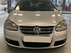 Plateado Usado 2008 VW Jetta Highline Utilitario | 5800 € (Precio justo)