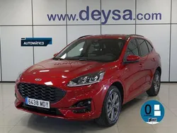 Rojo Usado 2023 Ford Kuga ST-Line SUV | 26.990 € (Precio justo)