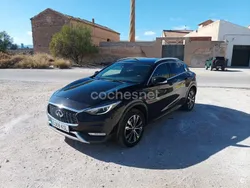 Negro Usado 2018 Infiniti QX30 Premium SUV | 15.000 € (Precio justo)