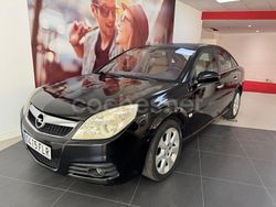 Negro Usado 2008 Opel Vectra Essentia Berlina | 4990 € (Caro)
