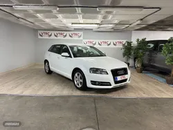 Blanco Usado 2011 Audi A3 Sportback Attraction Berlina | 9800 €