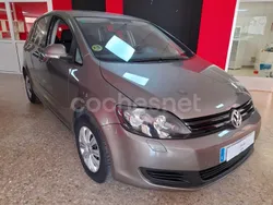 Beige Usado 2010 VW Golf Plus Advance Monovolumen | 6990 € (Precio justo)