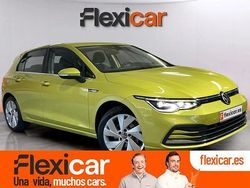 Amarillo Usado 2021 VW Golf VIII Life Berlina | 25.590 € (Precio justo)