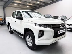 Blanco Usado 2021 Mitsubishi L200 Recogida | 29.900 € (Un poco caro)