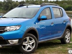 Azul Usado 2013 Dacia Sandero Stepway Utilitario | 6299 € (Buen precio)