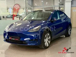 Eléctrico Usado 2023 Tesla Model Y SUV | 33.900 € (Un poco caro)