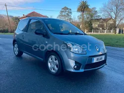Gris / plata Usado 2008 Renault Twingo Dynamique Utilitario | 3999 € (Precio justo)