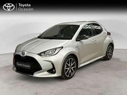 Plateado Usado 2021 Toyota Yaris Hybrid Style Berlina | 18.550 € (Precio justo)