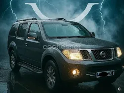 Gris / plata Usado 2011 Nissan Pathfinder SE SUV | 14.900 €