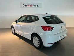 Blanco Usado 2023 Seat Ibiza Reference | 15.500 € (Precio justo)