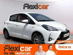Blanco Usado 2020 Toyota Yaris Hybrid Advance Berlina | 15.790 € (Buen precio)