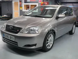 Beige Usado 2002 Toyota Corolla Sport Berlina | 8999 €