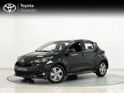 Negro Usado 2025 Toyota Yaris Hybrid Active Berlina | 23.900 € (Precio justo)