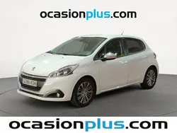 Blanco Usado 2017 Peugeot 208 Style Utilitario | 8990 € (Precio justo)