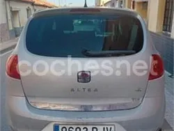 Gris / plata Usado 2005 Seat Altea Sport Monovolumen | 1900 € (Precio justo)