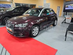 Marrón Usado 2014 Audi A1 Ambition Utilitario | 7990 € (Buen precio)