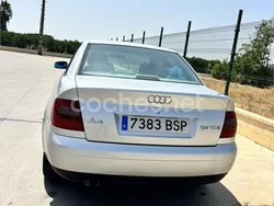 Gris / plata Usado 2000 Audi A4 Familiar | 2500 €