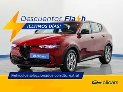 Rojo Usado 2023 Alfa Romeo Tonale Sprint SUV | 24.990 € (Precio justo)