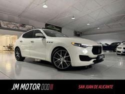 Blanco Usado 2017 Maserati Levante SUV | 45.900 € (Buen precio)