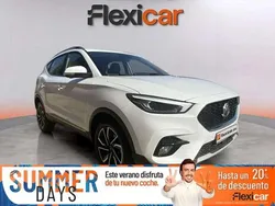 Blanco Usado 2024 MG ZS Luxury Berlina | 16.990 € (Precio justo)
