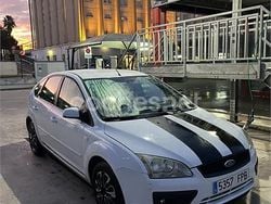 Blanco Usado 2007 Ford Focus Trend Berlina | 3100 € (Precio justo)