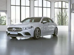 Blanco polar pintura unicolor Usado 2021 Mercedes A200 AMG line Berlina | 27.900 € (Precio justo)