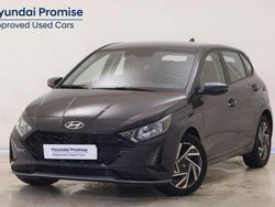 Gris Usado 2024 Hyundai i20 Utilitario | 15.500 € (Buen precio)
