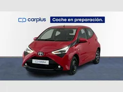 Xrojo (met)3p0 Usado 2021 Toyota Aygo X-play Utilitario | 13.990 € (Un poco caro)
