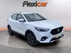 Blanco Usado 2024 MG ZS Luxury Berlina | 14.990 € (Buen precio)
