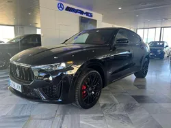 Negro Usado 2020 Maserati Levante SUV | 52.990 € (Caro)