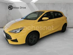 Amarillo Nuevo 2025 MG MG3 Utilitario | 17.790 € (Buen precio)