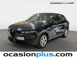 Negro Usado 2022 Alfa Romeo Tonale Sprint SUV | 22.773 € (Precio justo)