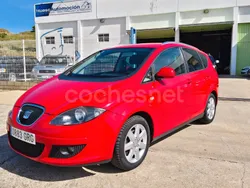 Rojo Usado 2008 Seat Altea XL Style Monovolumen | 4500 € (Precio justo)