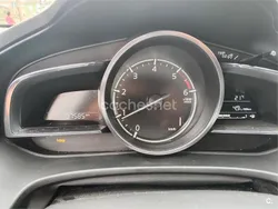 Blanco Usado 2017 Mazda 3 Edition Berlina | 12.800 € (Precio justo)