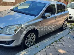 Gris / plata Usado 2008 Opel Astra Sport Berlina | 4000 € (Precio justo)