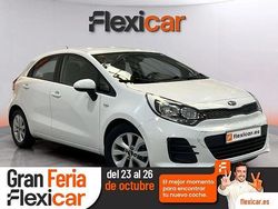 Blanco Usado 2017 Kia Rio Berlina | 11.490 € (Precio justo)