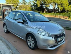 Gris / plata Usado 2012 Peugeot 208 Active Utilitario | 4999 € (Precio justo)