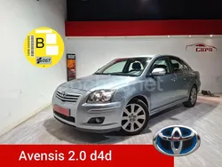 Gris / plata Usado 2008 Toyota Avensis Executive Berlina | 3990 € (Super precio)