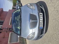 Gris / plata Usado 2006 Lancia Musa Monovolumen | 4800 €
