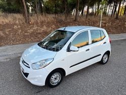 Blanco Usado 2013 Hyundai i10 Comfort Utilitario | 4799 € (Buen precio)