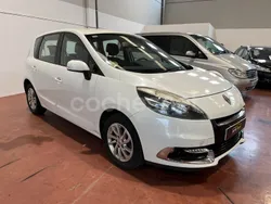 Blanco Usado 2012 Renault Scénic III Dynamique Monovolumen | 7500 € (Caro)