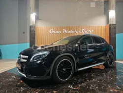 Negro Usado 2014 Mercedes GLA200 AMG line SUV | 18.500 € (Precio justo)