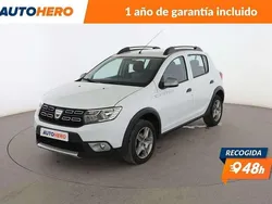 Blanco Usado 2018 Dacia Sandero Stepway Utilitario | 9299 € (Precio justo)
